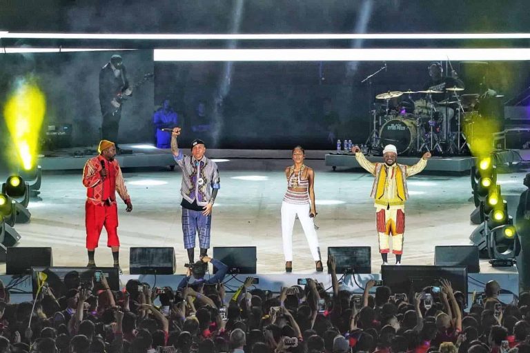 LOOK: Black Eyed Peas rocks the SEA Games closing in proudly Filipino-made outfits