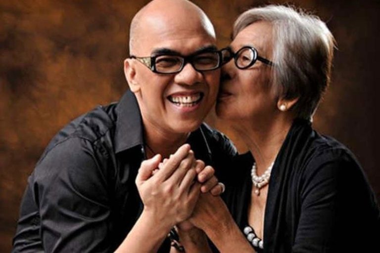 Boy Abunda spends first Christmas without his Nanay Lesing