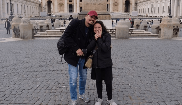 Filmmakers Dan Villegas and Antoinette Jadaone are now engaged!