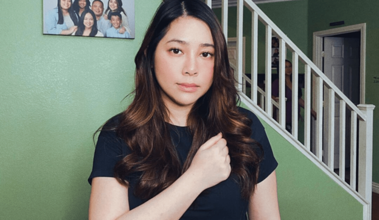 WATCH: Moira Dela Torre dedicates Hanggang sa Huli to ABS-CBN family
