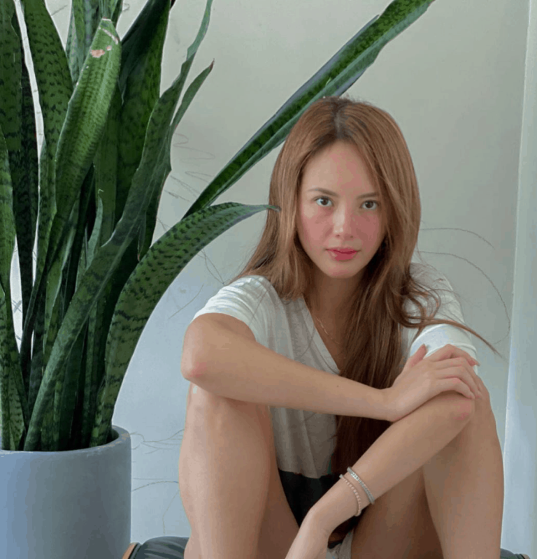 Ellen Adarna gives herself this pep talk after having travel anxiety