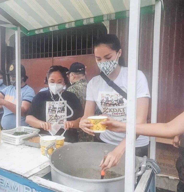 Michele Gumabao teams up with PNP to serve 5,000 meals to #UlyssesPH survivors