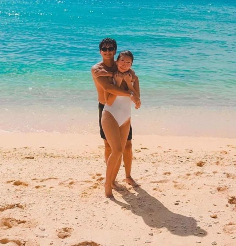 Kathryn Bernardo asks fans: ‘What was Deej doing in this pic?’