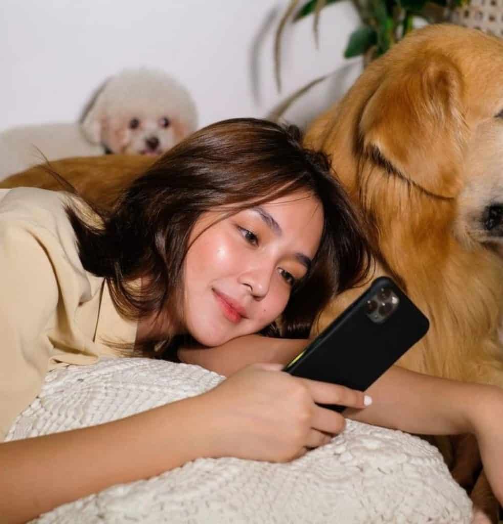 Kathryn Bernardo shares videos from pre-pandemic travels with Daniel Padilla