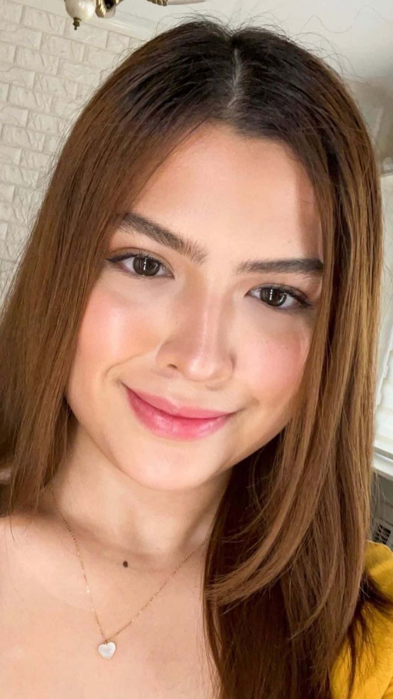 Alexa Ilacad slams bashers accusing her of having nose job