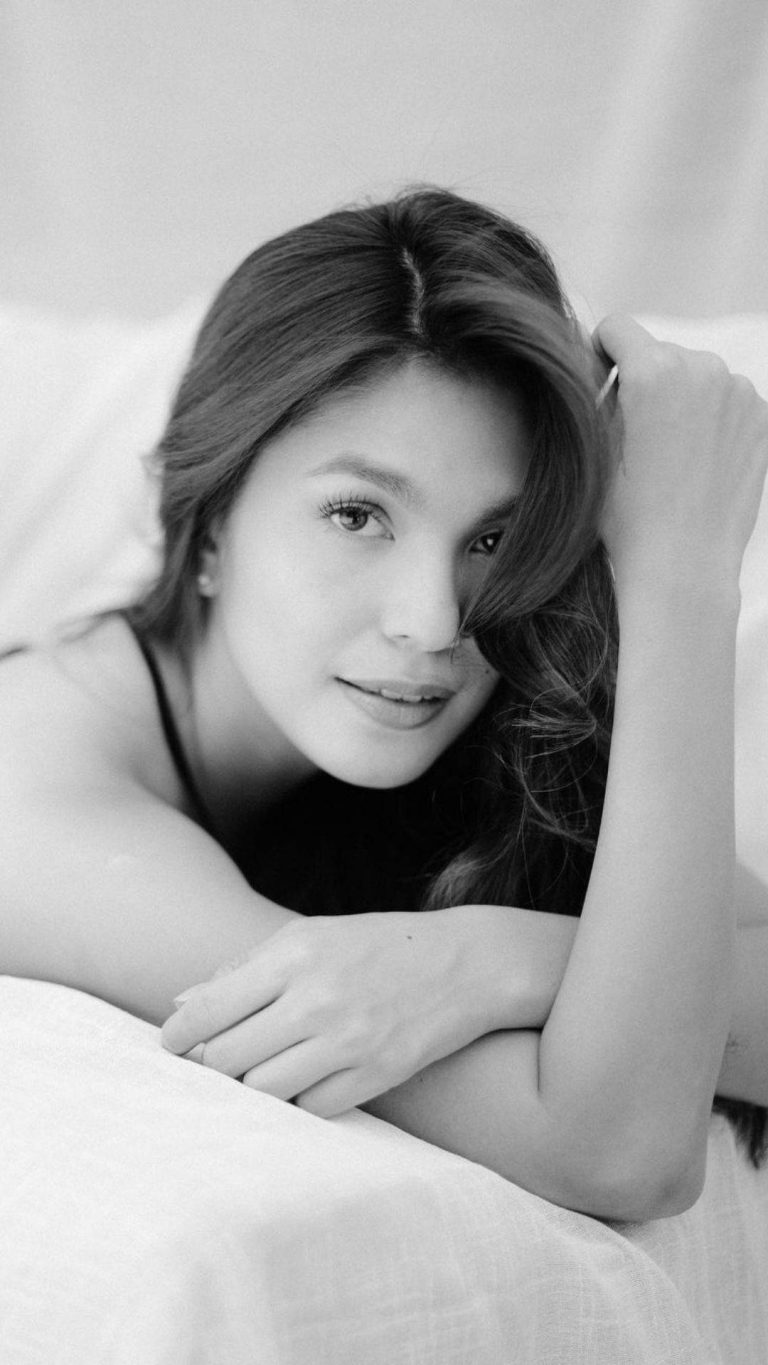 Andrea Torres posts about ‘karma’ and netizens think it’s for Derek Ramsay