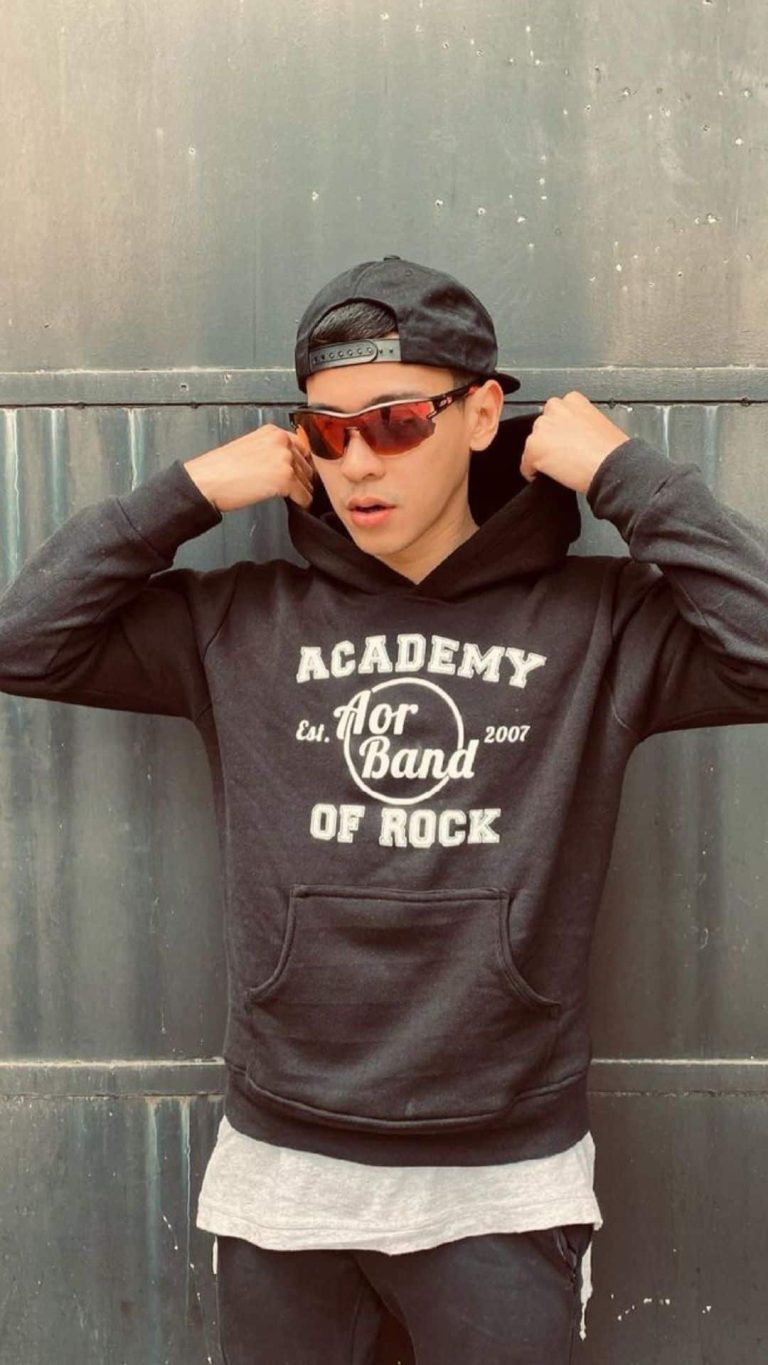 Enchong Dee fulfills dream of opening up own school