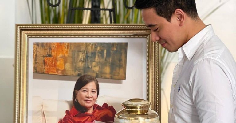 Erik Santos bids his mother a final farewell