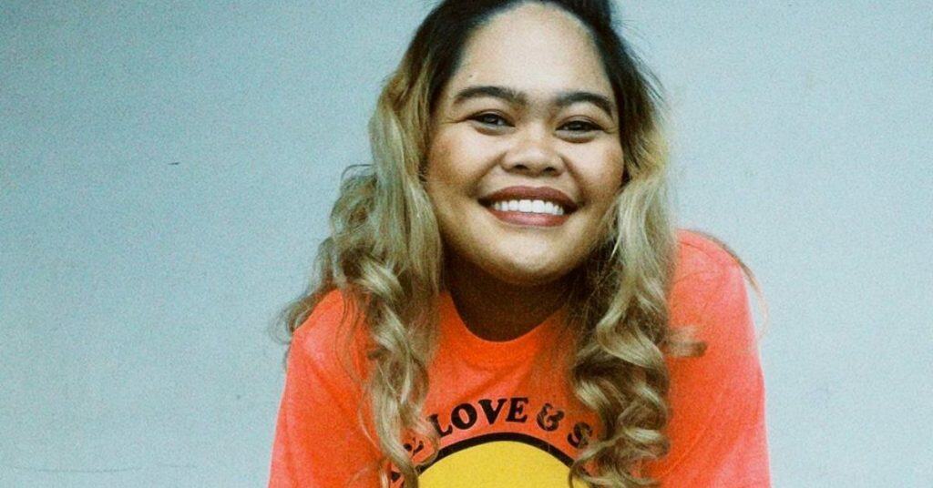 Check out Alora Sasam’s best #BakaKayaSingle entries!