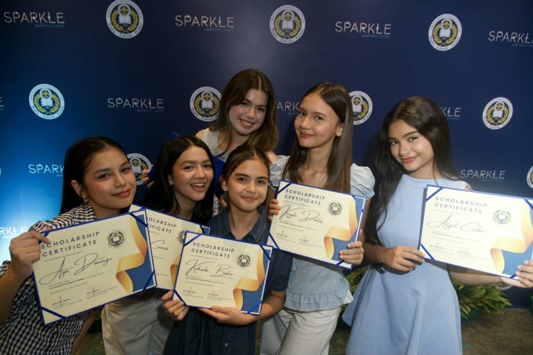 GMA Sparkle artists get scholarships to continue studies while in showbiz